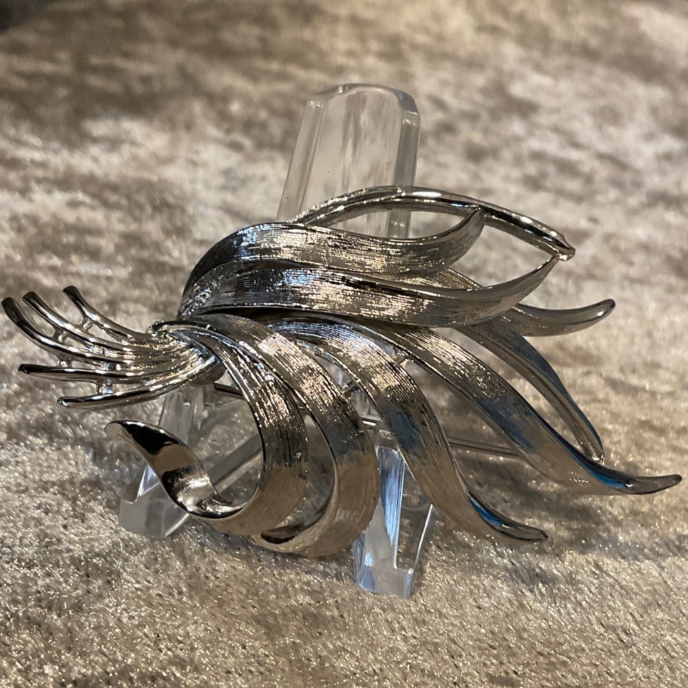 Vintage Alan J Silver Leaves Brooch